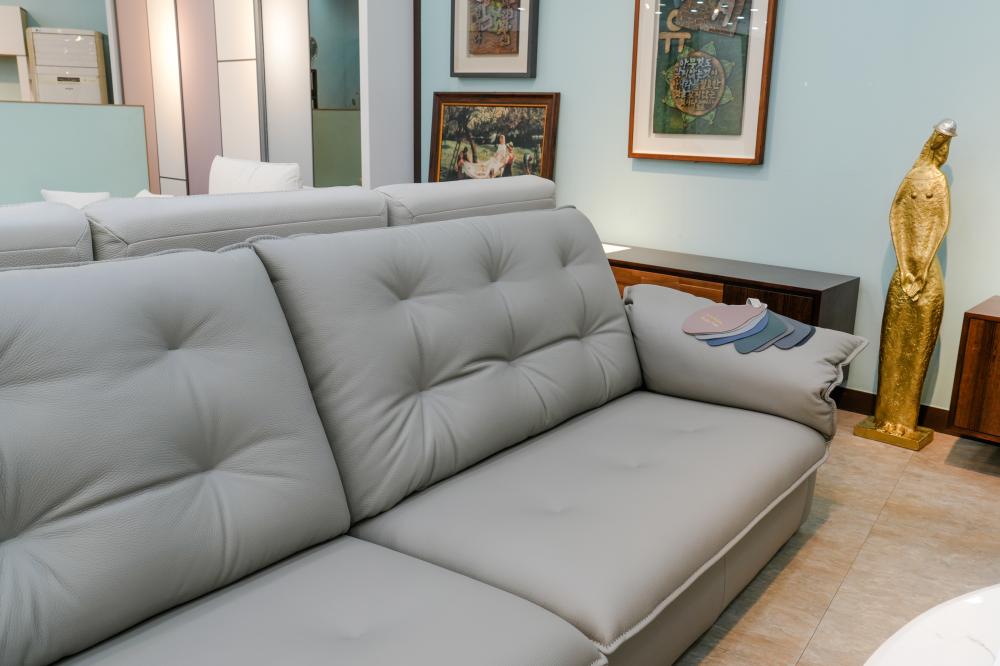 그레이 가죽소파