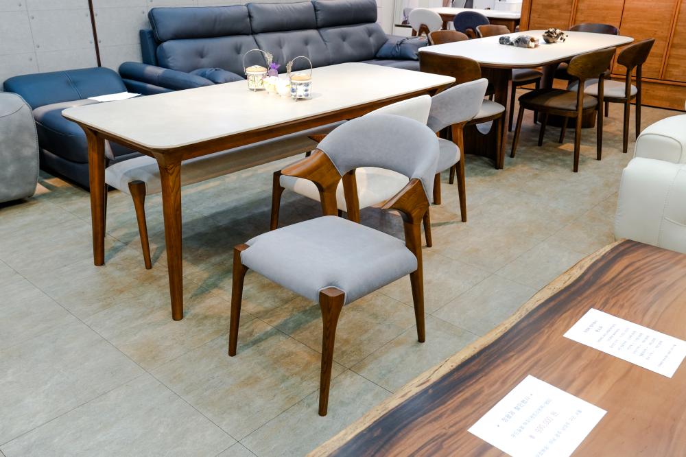 6인 화이트 원목 세라믹식탁 세트