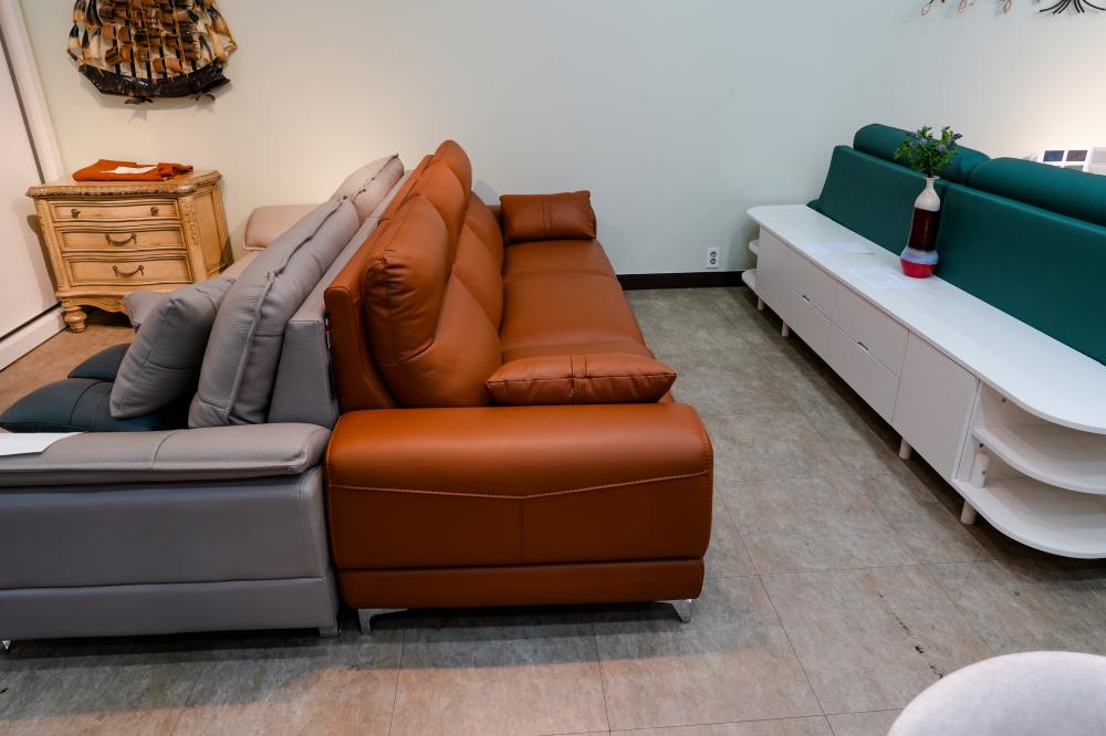 4인용 가죽소파(꼬냑)