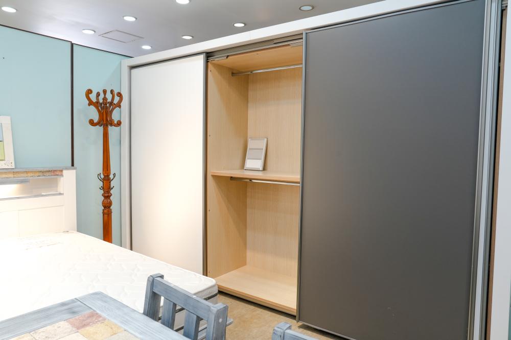 슬라이딩도어 장롱