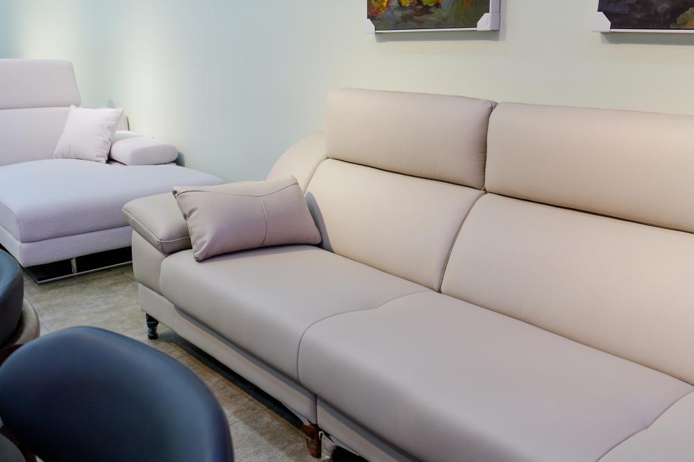 3인용 가죽소파(연그레이)