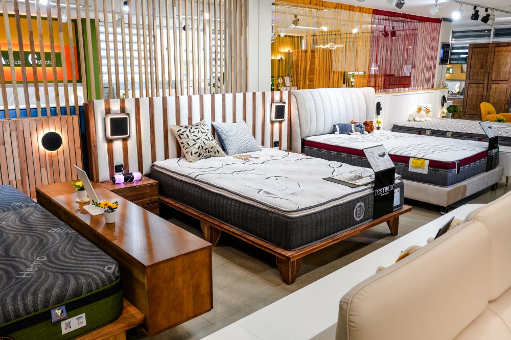 원목 패브릭 침대