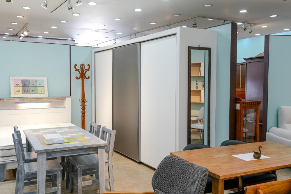 슬라이딩도어 장롱